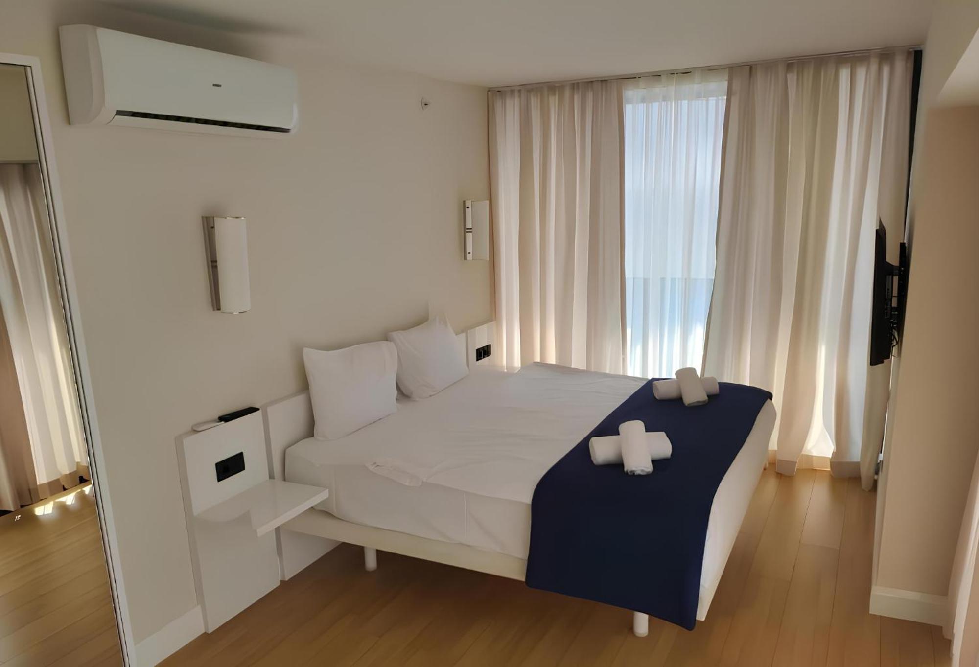 Seaview With Panoramic View Apartment