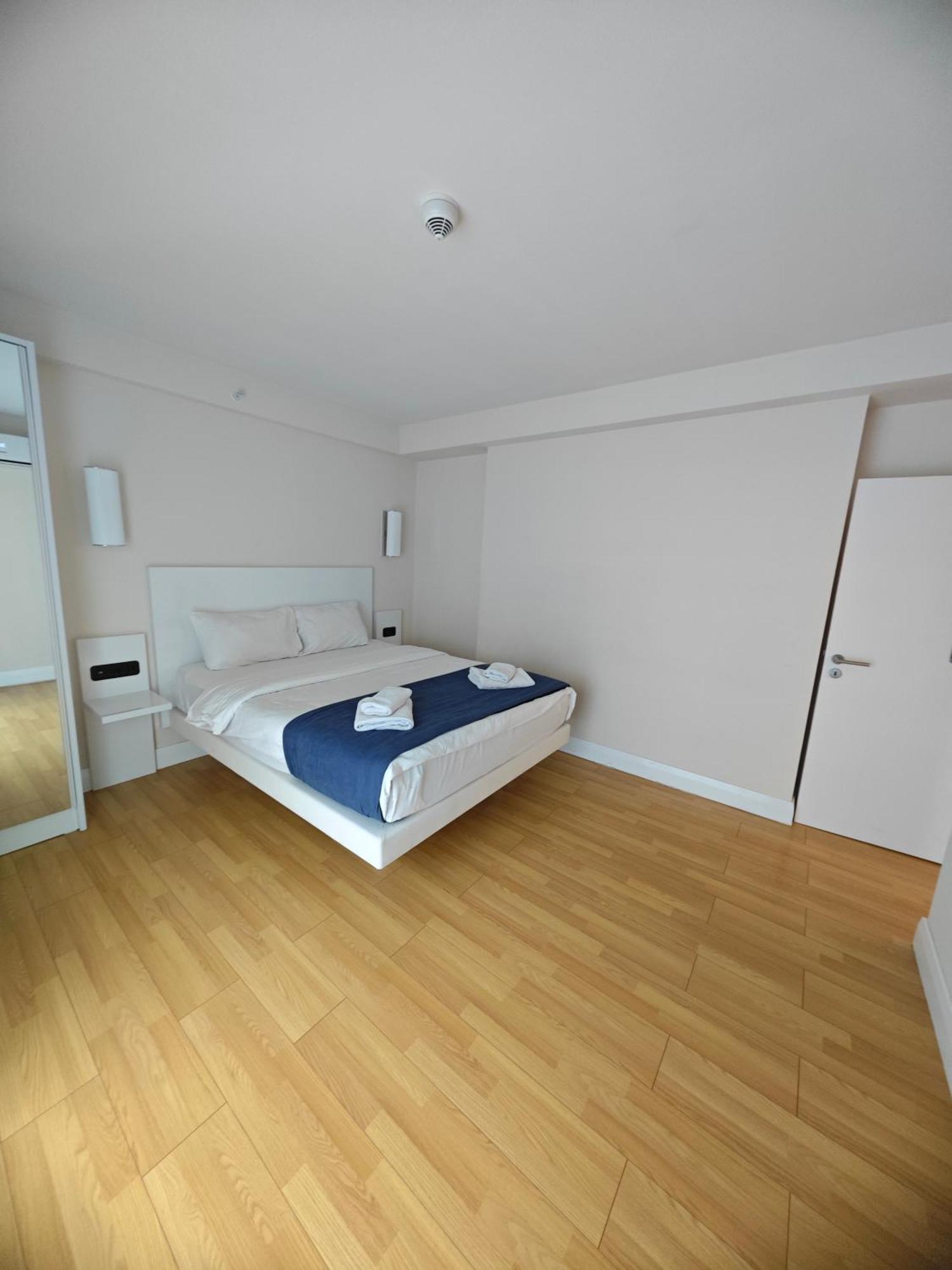 Seaview With Panoramic View * באטומי