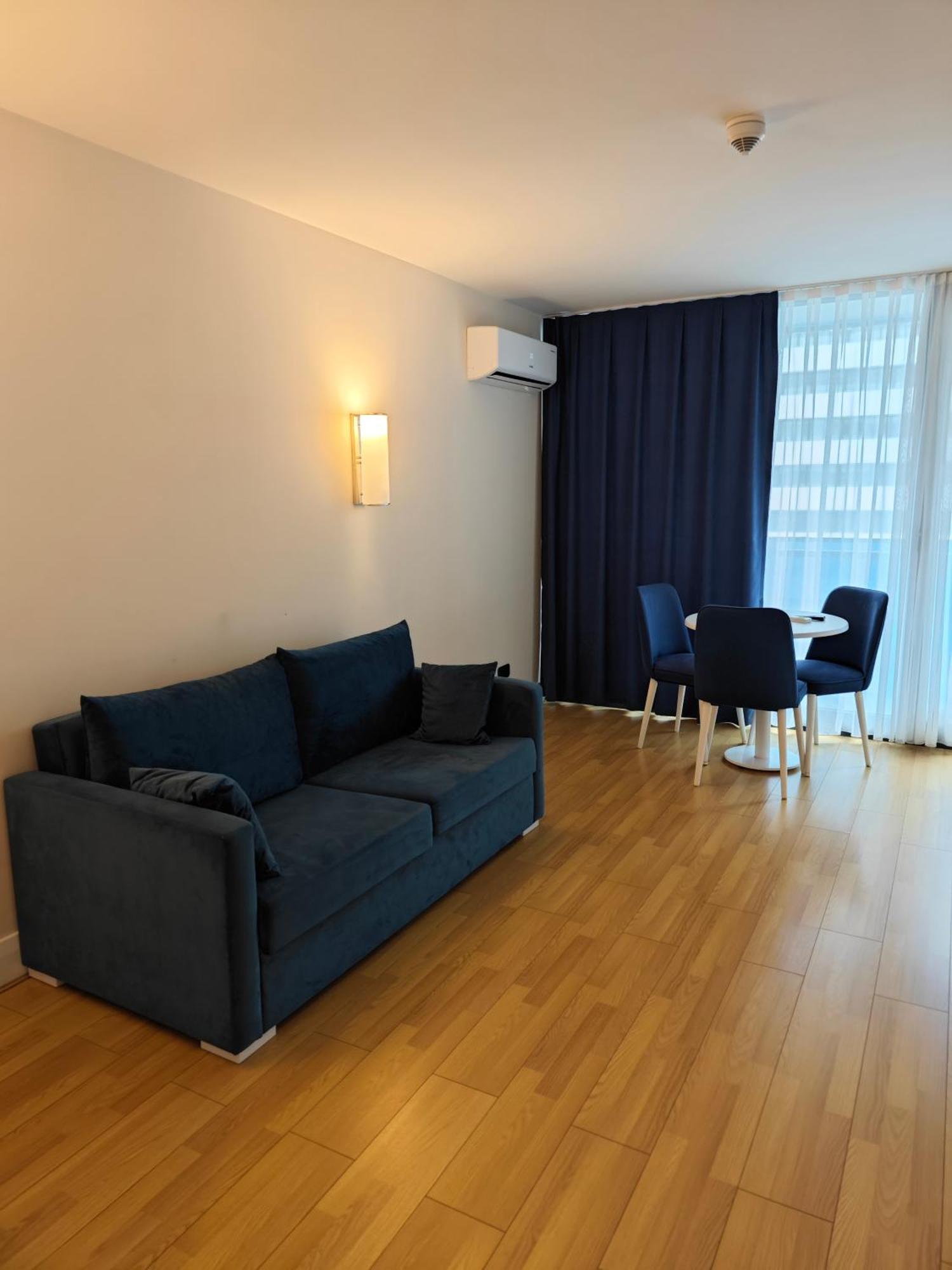 Seaview With Panoramic View באטומי